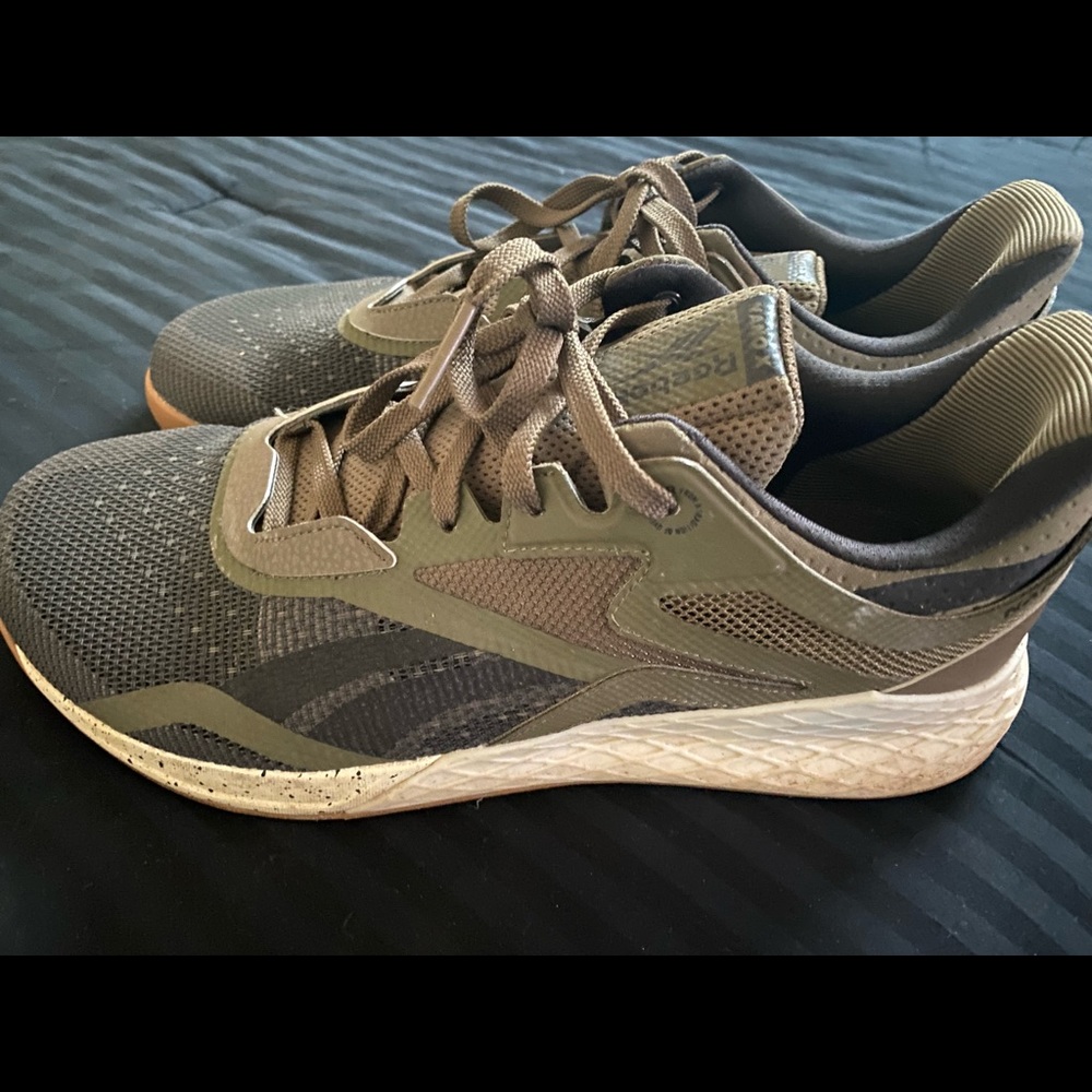 Reebok Nanos.. like new. Barely worn.